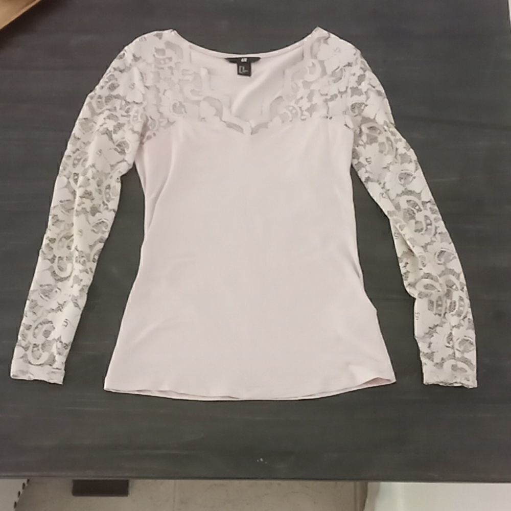 H&M long sleeve top pink rose size extra small with lace detail